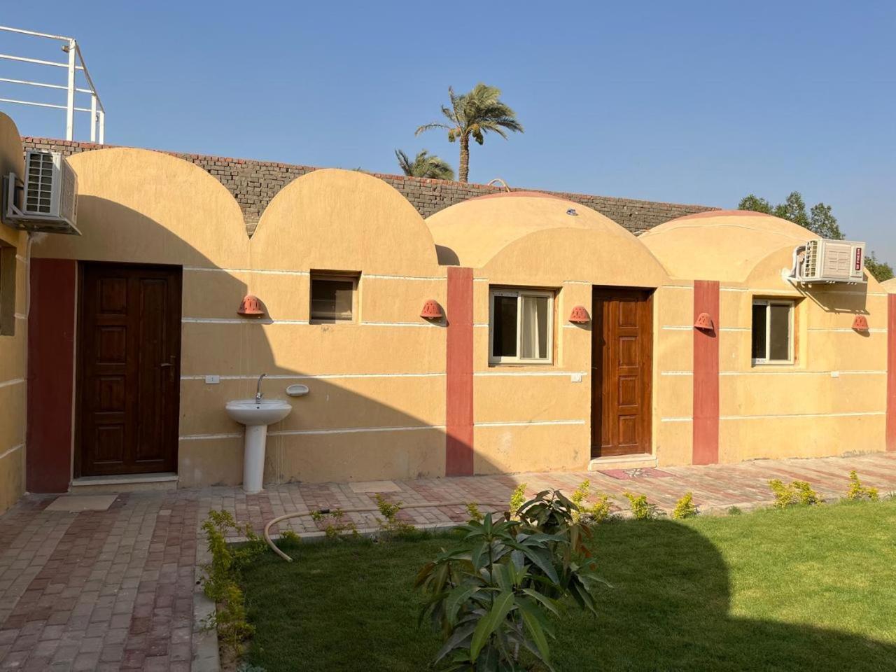 Sunset Guesthouse Abusir El Hawamdeya Exterior photo