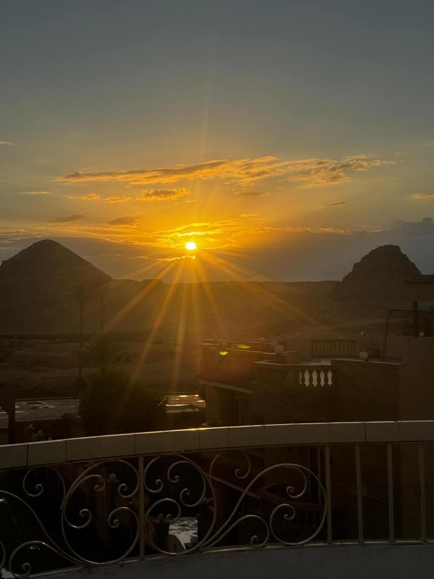 Sunset Guesthouse Abusir El Hawamdeya Exterior photo